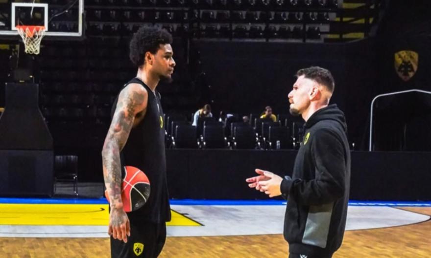 «Πρώτη» για Μπράουν στην ΑΕΚ