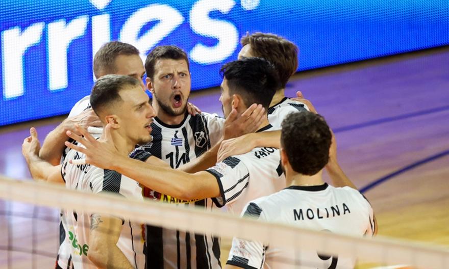 Με φοβερή ανατροπή στο 4ο σετ και θρίαμβο στο tie-break ο ΟΦΗ πέρασε από τη Νέα Σμύρνη!