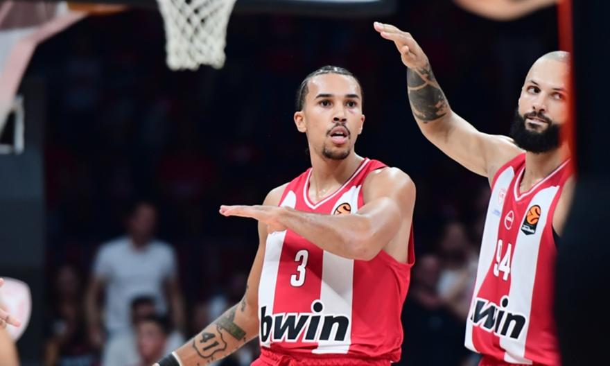 Απίθανος Ολυμπιακός στο δεύτερο δεκάλεπτο με Παρί: 37 πόντοι και 11 ασίστ χωρίς λάθος!