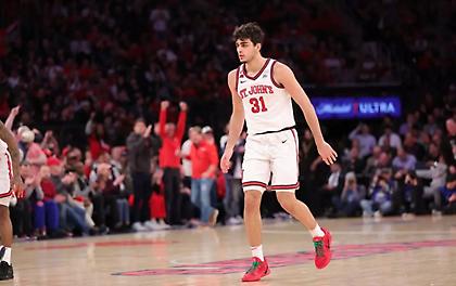 Θετικός ο Λιοτόπουλος στον «περίπατο» του Σεντ Τζονς-Ξεχώρισε στην ήττα της ομάδας του ο Χιτικούδης