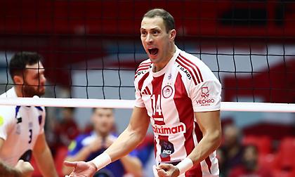 Γονάτισε τον Φοίνικα στο Ρέντη και επέστρεψε στις νίκες στο ντεμπούτο του Βουρδέρη ο Ολυμπιακός