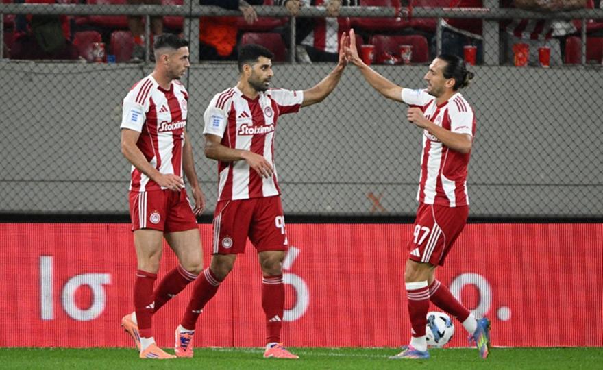 Δίχως κόπο, αλλά με των σέντερ φορ τον τρόπο…