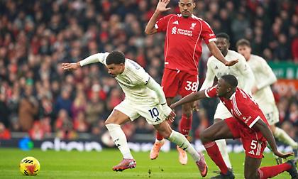 Άμυνα από… βούτυρο: Η Λίβερπουλ έχει δεχθεί γκολ στα 15 από τα 19 φετινά της παιχνίδια!