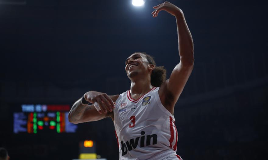 Δοκίμασε τρίγωνα Πανοράματος και...τρελάθηκε ο Γουόρντ!