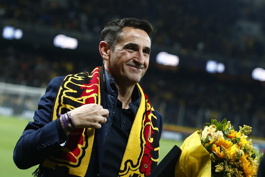 ΑΕΚ-Άρης: Τρομερή αποθέωση για Χιμένεθ στην OPAP Arena