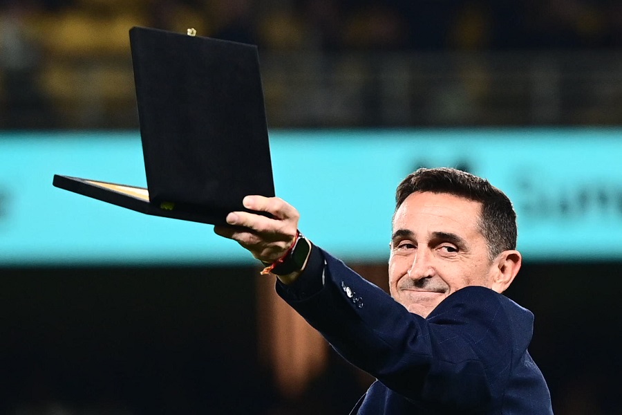 ΑΕΚ-Άρης: Τρομερή αποθέωση για Χιμένεθ στην OPAP Arena