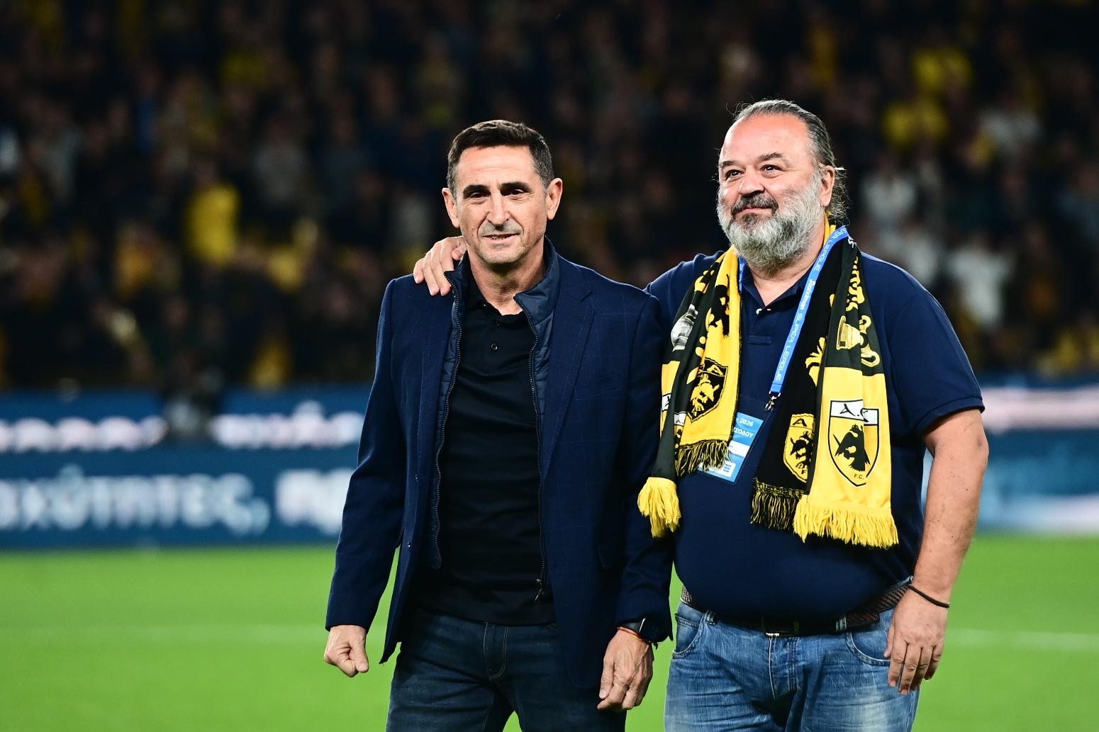 ΑΕΚ-Άρης: Τρομερή αποθέωση για Χιμένεθ στην OPAP Arena