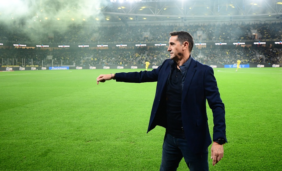 ΑΕΚ-Άρης: Τρομερή αποθέωση για Χιμένεθ στην OPAP Arena