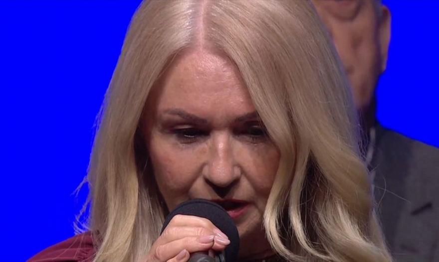 «Λύγισε» η σύζυγος του θρυλικού Ευγένιου Γκέραρντ στην εκδήλωση για τα 100 χρόνια του ΟΦΗ