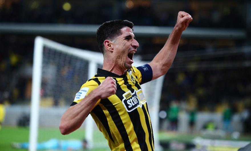 Τσακίρης: «Δείχνει σαν να είναι… νεαρότερος ο κορυφαίος του ματς Μάνταλος - Πήρε ψυχολογία ενόψει Φιορεντίνα η ΑΕΚ»