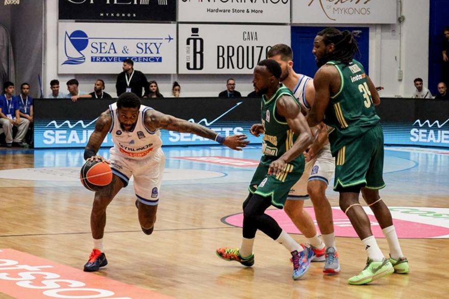 Πετρίδης: «Φαρίντ και Γκραντ δίνουν έξτρα ώθηση στον Παναθηναϊκό - Δύσκολο Όσμαν και Γιούρτσεβεν να προλάβουν»