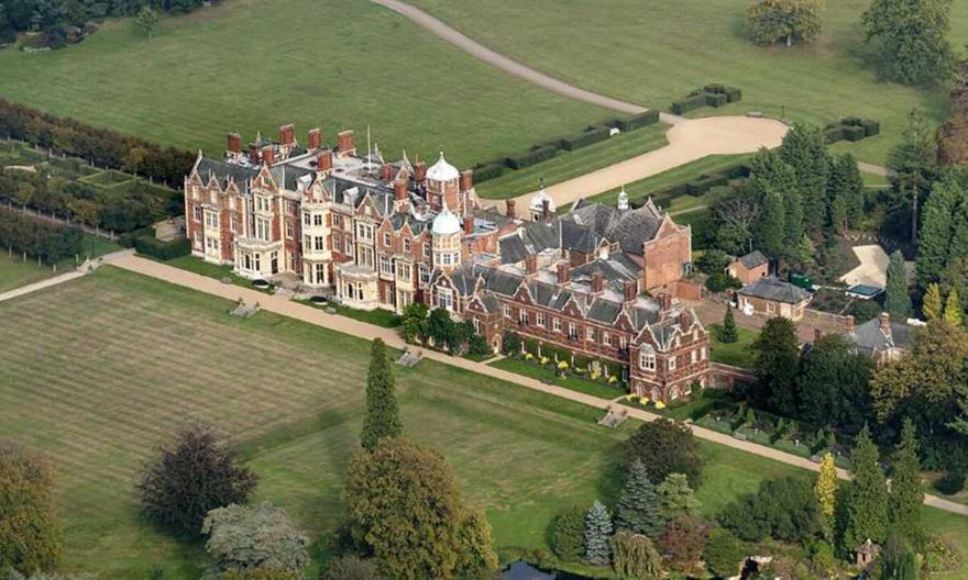 Πού ζει τελικά η βρετανική βασιλική οικογένεια;