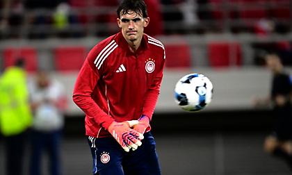 Στην ευρωπαϊκή λίστα του Ολυμπιακού ο Μπότης