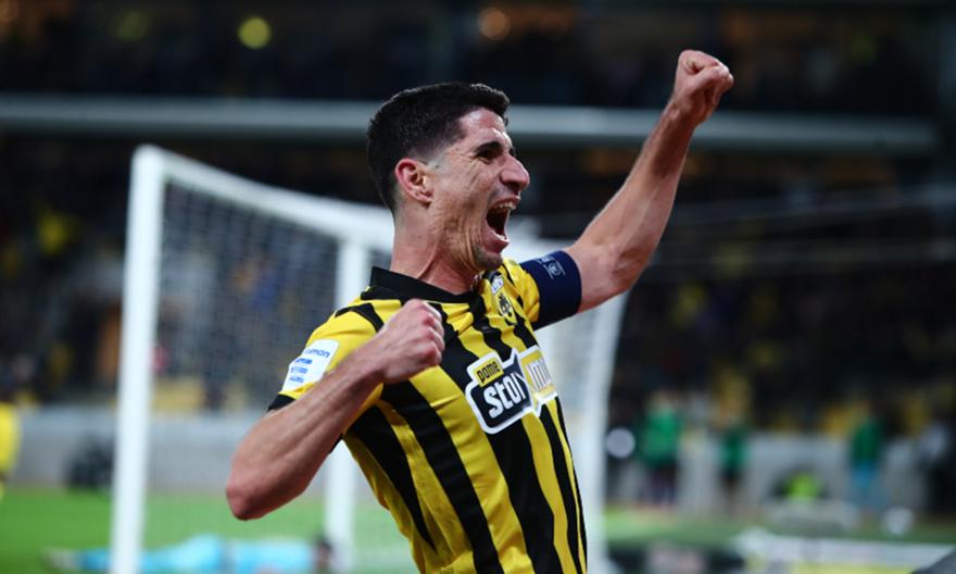 Μάνταλος: «Κάναμε γεμάτο παιχνίδι - Απίστευτο το συναίσθημα όταν σε χειροκροτεί όλο το γήπεδο»