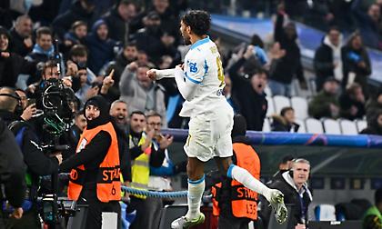 Διπλό χτύπημα Ομπαμεγιάνγκ, ανατροπή και ζωντανή για πρόκριση η Μαρσέιγ!