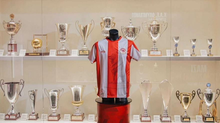 Ολυμπιακός: Καθυστερεί μερικές ημέρες η διάθεση της επετειακής εμφάνισης του Ερασιτέχνη