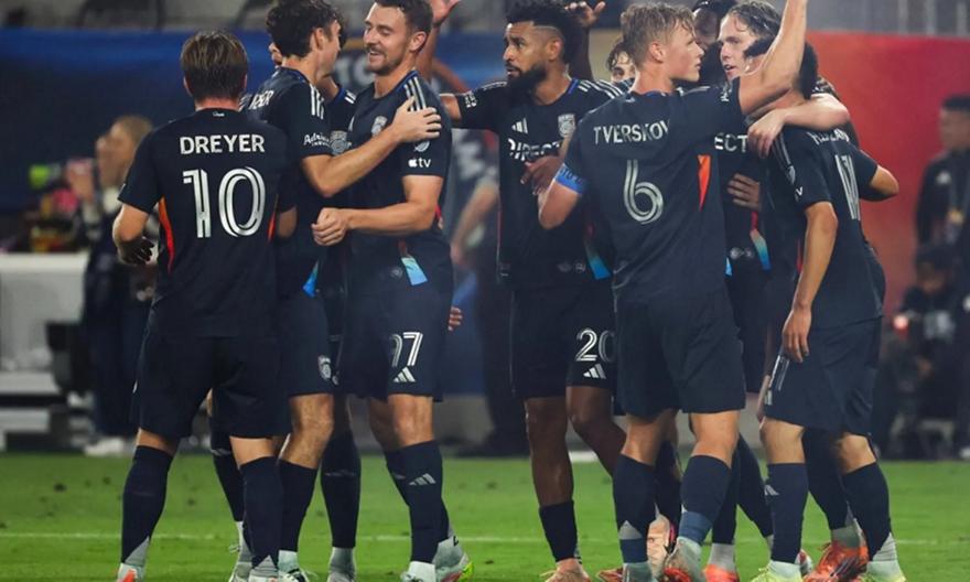 Στον τελικό Δύσης του MLS το Σαν Ντιέγκο, απέκλεισε τη Μινεσότα του Τριάντη