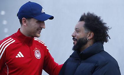 Στον πάγκο του Ολυμπιακού στου Ρέντη ο Μαρσέλο, βλέπει το ματς με τη Ρεάλ για το Youth League