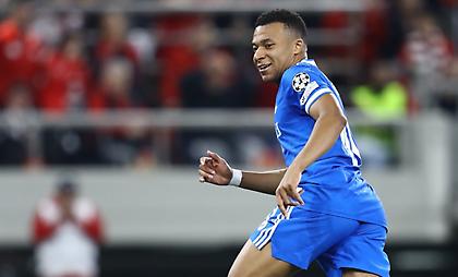 Αδιανόητος Εμπαπέ, νίκησε ξανά τον Τζολάκη και έκανε καρέ!