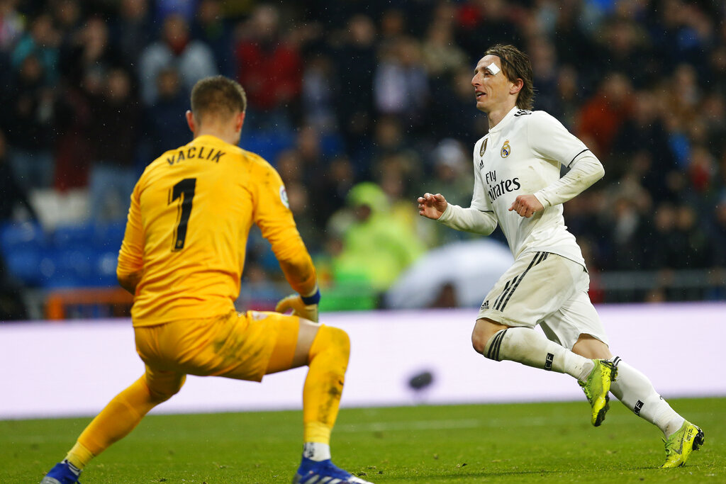 Βάτσλικ: «Το μυστικό όπλο του Ολυμπιακού είναι ο κόσμος του»