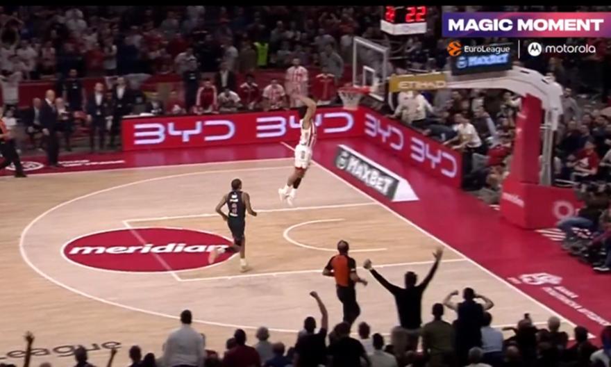 Η εντυπωσιακή πτήση του Νουόρα μετά από λάθος του Ολυμπιακού