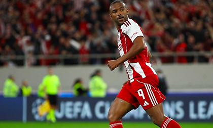 Απίθανα πράγματα στο Καραϊσκάκη, μειώνει σε 4-3 ο Ολυμπιακός με τον Ελ Κααμπί!