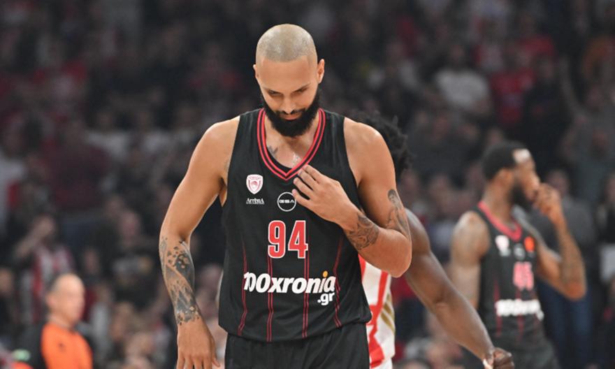 Κατέρρευσε στην «τελική ευθεία» και έφυγε ηττημένος από το Βελιγράδι ο Ολυμπιακός