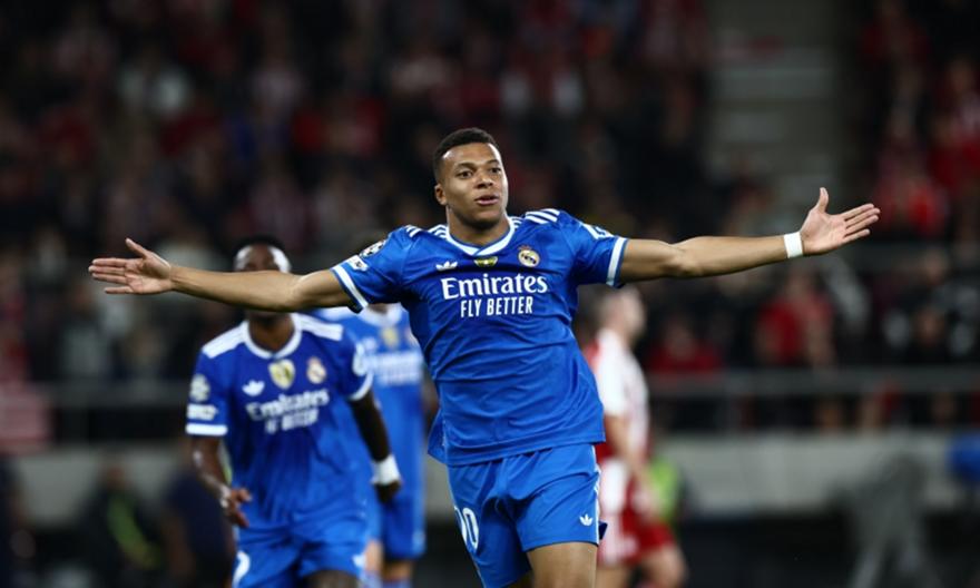 Απίστευτα πράγματα από τον Εμπαπέ, έκανε χατ τρικ σε επτά λεπτά για το 3-1 της Ρεάλ Μαδρίτης!