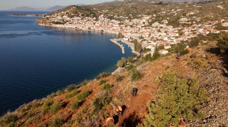 Οπου Υπάρχει Ελλάδα – Ταξίδι στη Σκύρο και η αληθινή Οδύσσεια ενός δημοσιογράφου