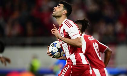 Εξαιρετική κεφαλιά του Ταρέμι, μείωσε κόντρα στη Ρεάλ Μαδρίτης ο Ολυμπιακός