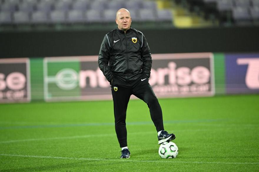 Τσακίρης: «Κακό μαντάτο για την ΑΕΚ η άσχημη αγωνιστική κατάσταση της Φιορεντίνα»