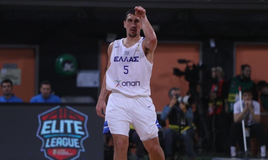 Καυτός Λαρεντζάκης, τρομερός Σαμοντούροφ και άχαστος Περσίδης: Τα highlights από τη νίκη της Εθνικής επί της Ρουμανίας