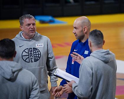 Με Σπανούλη η πρωινή προπόνηση της Εθνικής μπάσκετ