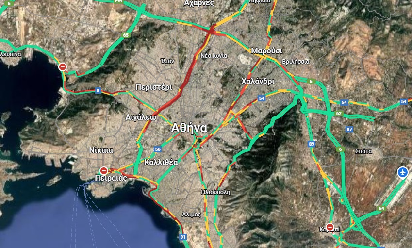 Κίνηση στους δρόμους: Στο «κόκκινο» από νωρίς η Αττική