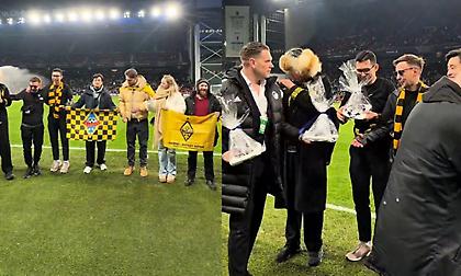 Φοβερή Κοπεγχάγη, κάλεσε στον αγωνιστικό χώρο τους... 10 οπαδούς της Καϊράτ και μοίρασε δώρα!