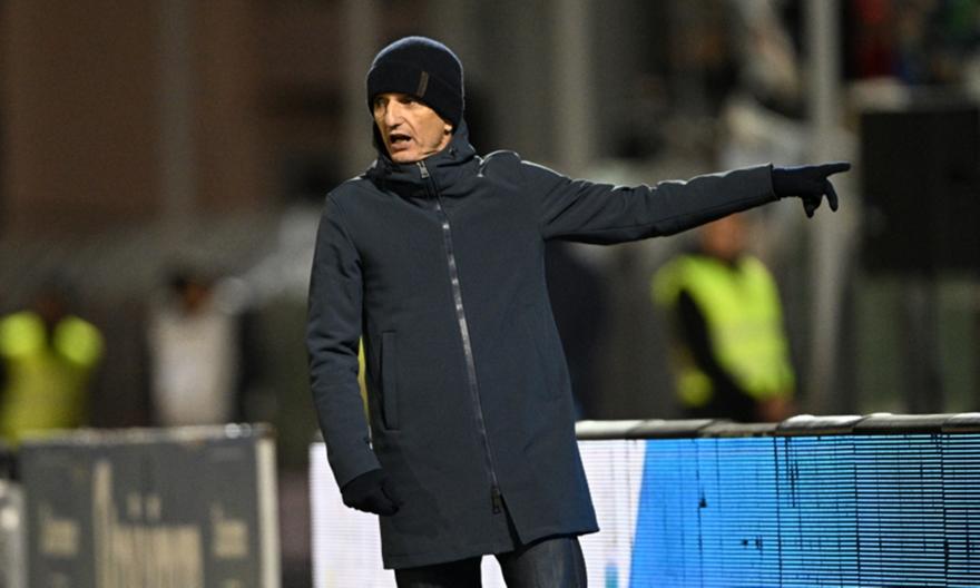 Λουτσέσκου: «Θέλω να θέσω δύο ερωτήσεις, χωρίς να πω τίποτα επιθετικό για τις αποφάσεις του διαιτητή»