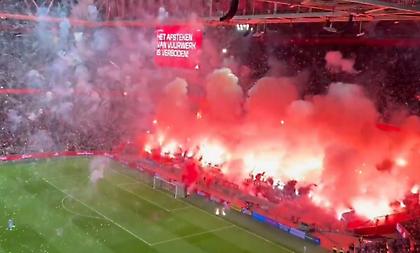 Οριστική διακοπή στα πρώτα λεπτά του Άγιαξ - Χρόνινγκεν για καπνογόνα στις εξέδρες!