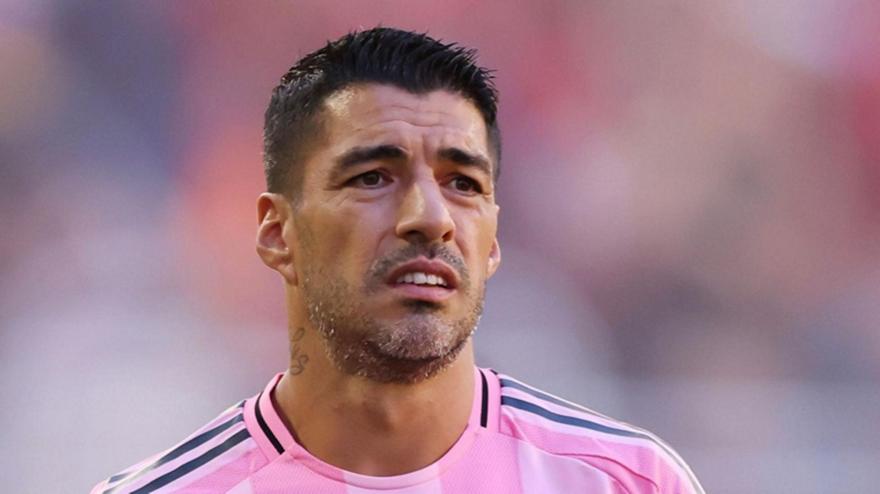 Σουάρες: «Στον Άγιαξ με φώναζαν χοντρό, σε Λίβερπουλ και Μπαρτσελόνα μου επιτέθηκαν…» Σουάρες: «Στον Άγιαξ με φώναζαν χοντρό, σε Λίβερπουλ και Μπαρτσελόνα μου επιτέθηκαν…»