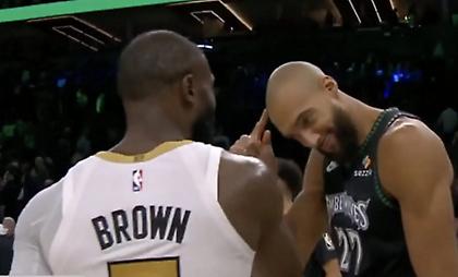 Απίθανη στιγμή: Ο Γκομπέρ είπε στον Μπράουν «άσε καράφλα!»