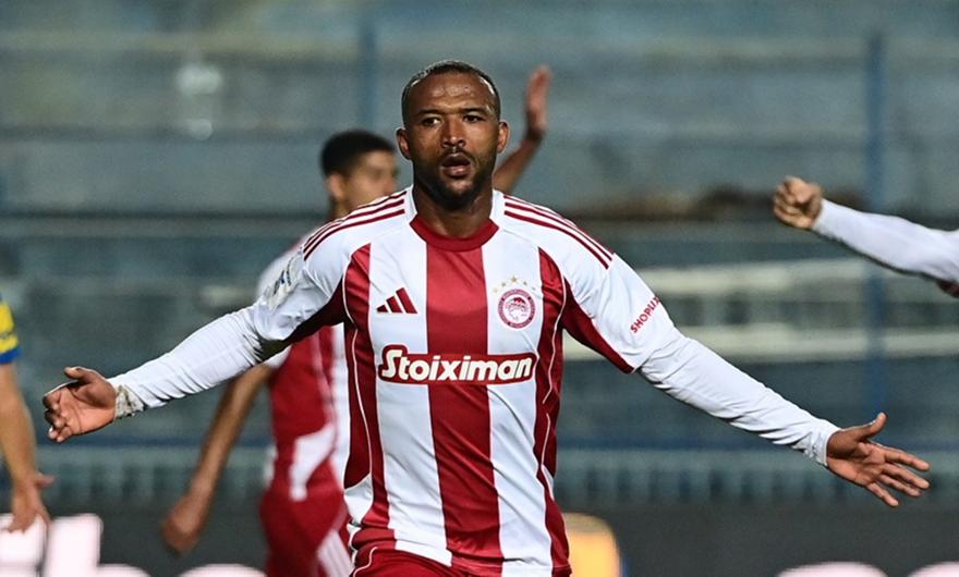 Ο Ελ Κααμπί «σκαρφαλώνει» στις λίστες του Ολυμπιακού: Ισοφάρισε Μασούρα, έπιασε Καραπιάλη