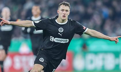 Πέταξε την Γκλάντμπαχ εκτός Κυπέλλου η Σεντ Πάουλι - Διέλυσε την Καϊζερσλάουτερν η Χέρτα