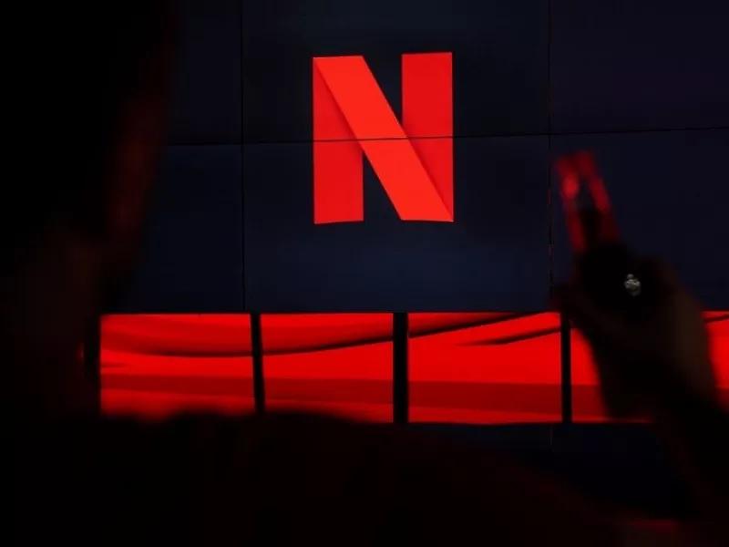 Το Netflix υπέβαλε νέα, βελτιωμένη προσφορά για την Warner Bros