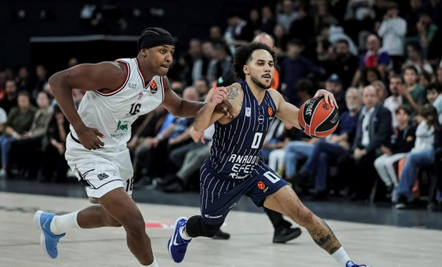 Χειρουργήθηκε και μένει δύο μήνες εκτός ο Λάρκιν