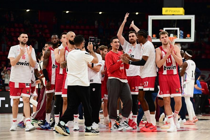 Ολυμπιακός-Φενερμπαχτσέ: Μένουν μόλις 200 εισιτήρια πριν το sold out στο ΣΕΦ