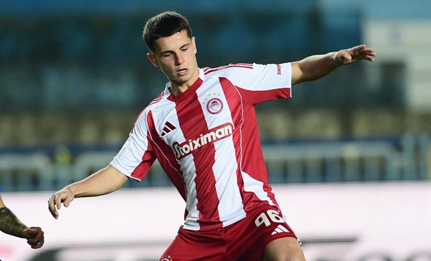 Νικολακόπουλος: «Είναι τεράστια υπόθεση για τον Μουζακίτη και τον Ολυμπιακό…»