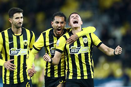 Ασταμάτητη ΑΕΚ καθάρισε τον ΟΦΗ και μπήκε τετράδα