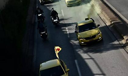 Για δεύτερη ημέρα χωρίς ταξί η χώρα