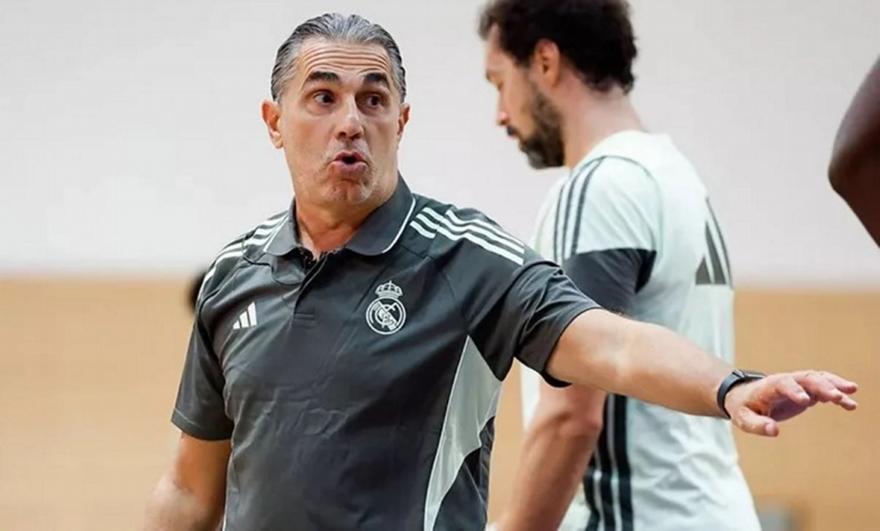 Σκαριόλο: «Λάθος τα τόσα πολλά παιχνίδια στην Ευρωλίγκα»