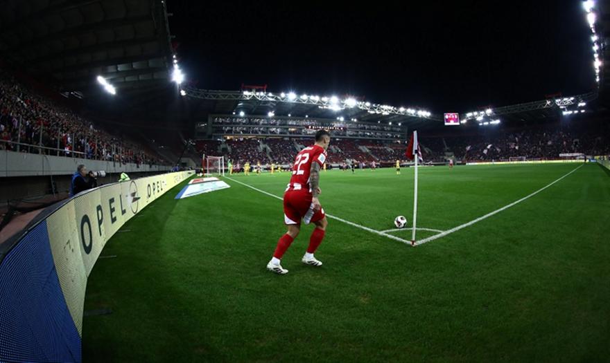 Ο Ολυμπιακός βελτίωσε τις στατικές του φάσεις και βρίσκει λύσεις… κάθε μήνα!