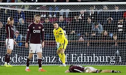 «Γκέλαρε» η Χαρτς, αρχίζει να «χορεύει» η Σέλτικ